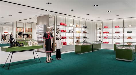 gucci outlet in rosemont|gucci outlet chicago rosemont.